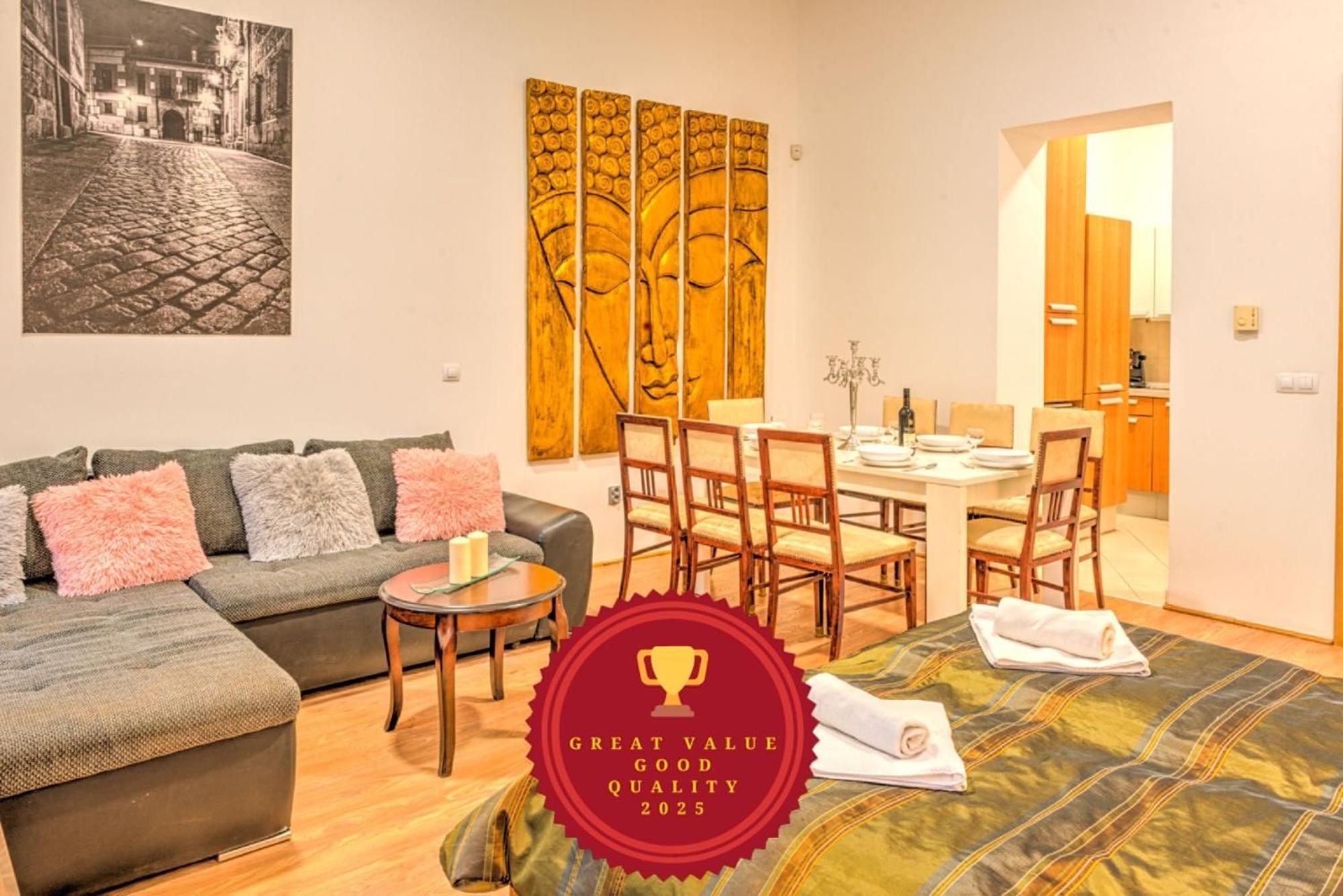 Central Apartments Apartment