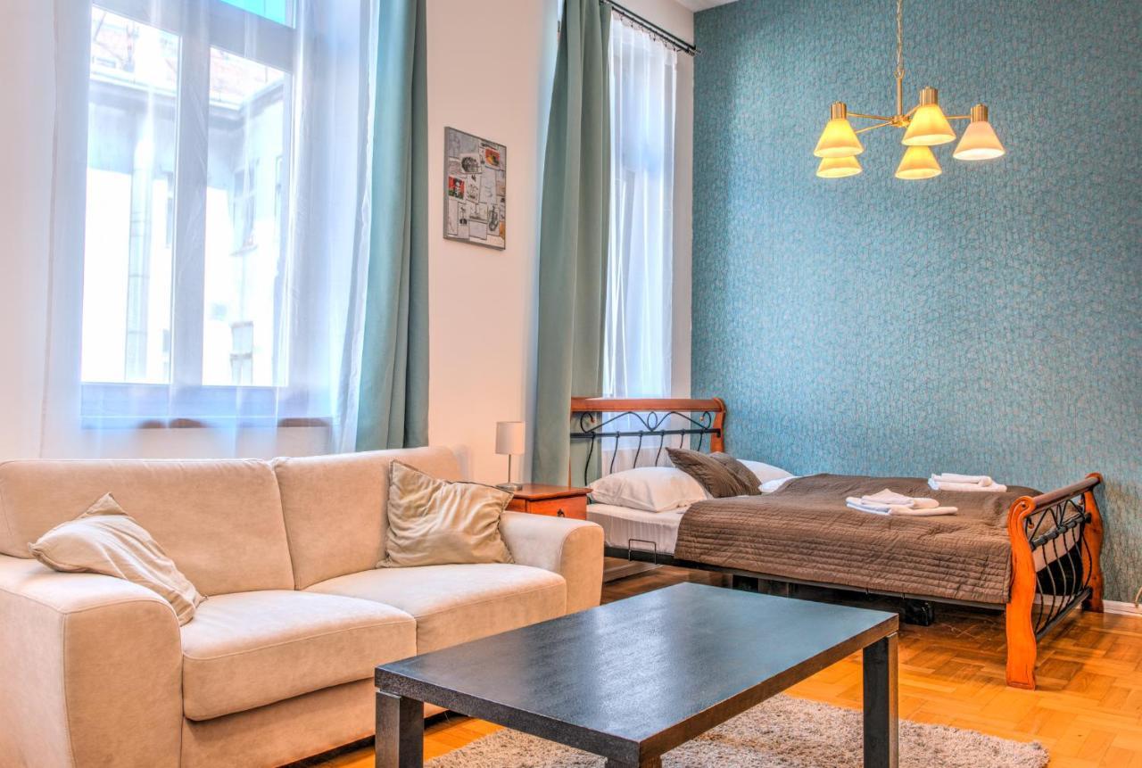 Central Apartments Apartament